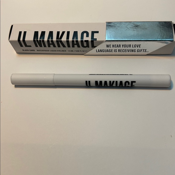 IL MAKIAGE BOLD BLACK Liquid Eyeliner - Picture 3 of 3